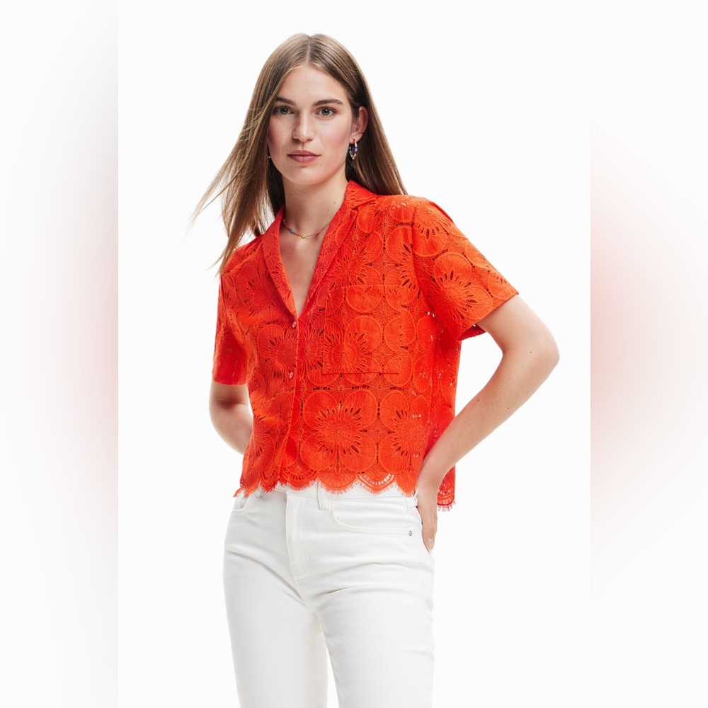 DESIGUAL PRESTON RED SHORT SLEEVE LACE Shirt- NWT Sz S